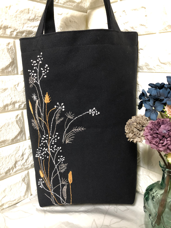 秋の手刺繍トートバッグ トートバッグ Petit truc プティ