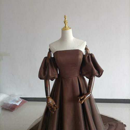 3waysブラウンカラードレス ベアトップ パフスリーブ トレーン  