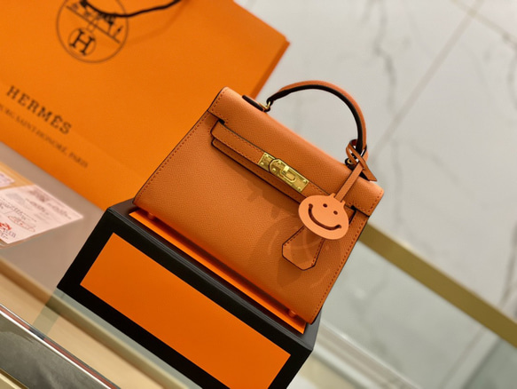 HERMES エルメス ショルダーバッグ 茶 - 4500325Y0175 ブラウン（茶色）系 HERMES(エルメス) ショルダーバッグ