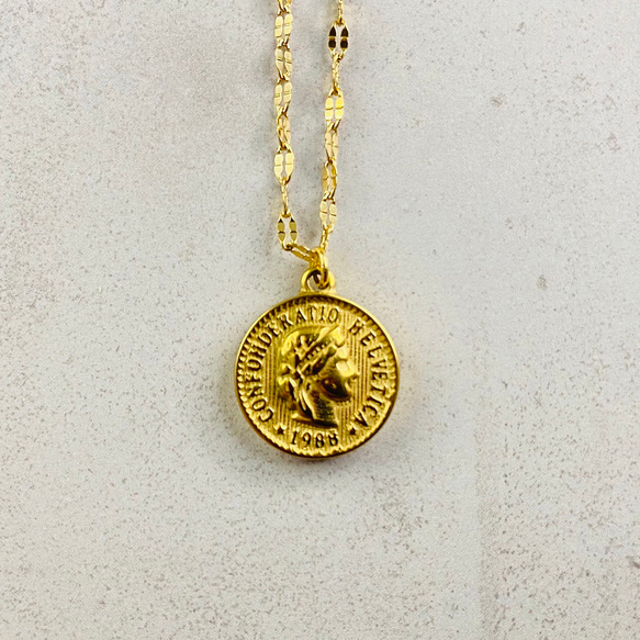 サージカルステンレス ゴールド ペタルチェーン リバーシブル コイン ネックレス 1枚目の画像