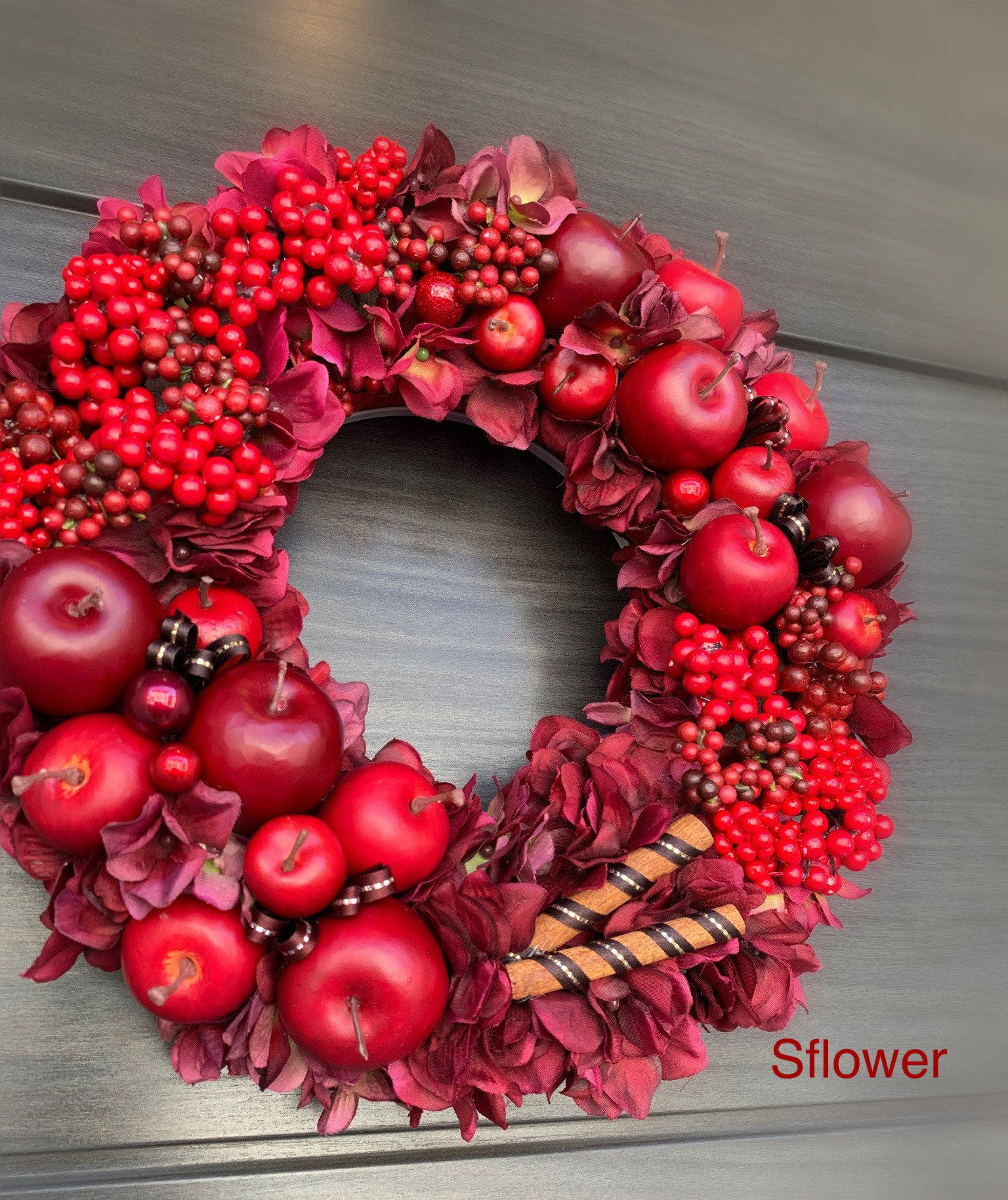 ポポラスベリーのリース　30㎝