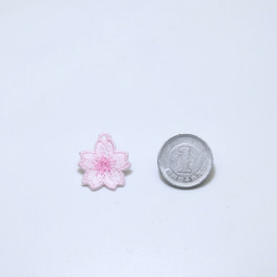 桜 刺しゅうチャーム　アクセサリー用カン穴付き　10枚セット 3枚目の画像