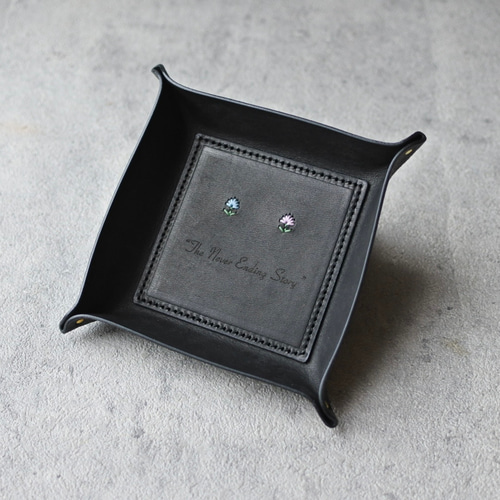 木製トレイ＊ハンドメイド刺繍 木製キッチントレイ（刺繍入り） | ポルトガル雑貨 東のポルト屋