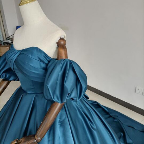 高品質！ カラードレス ブルー Aライン ロングトレーン ベアトップ  