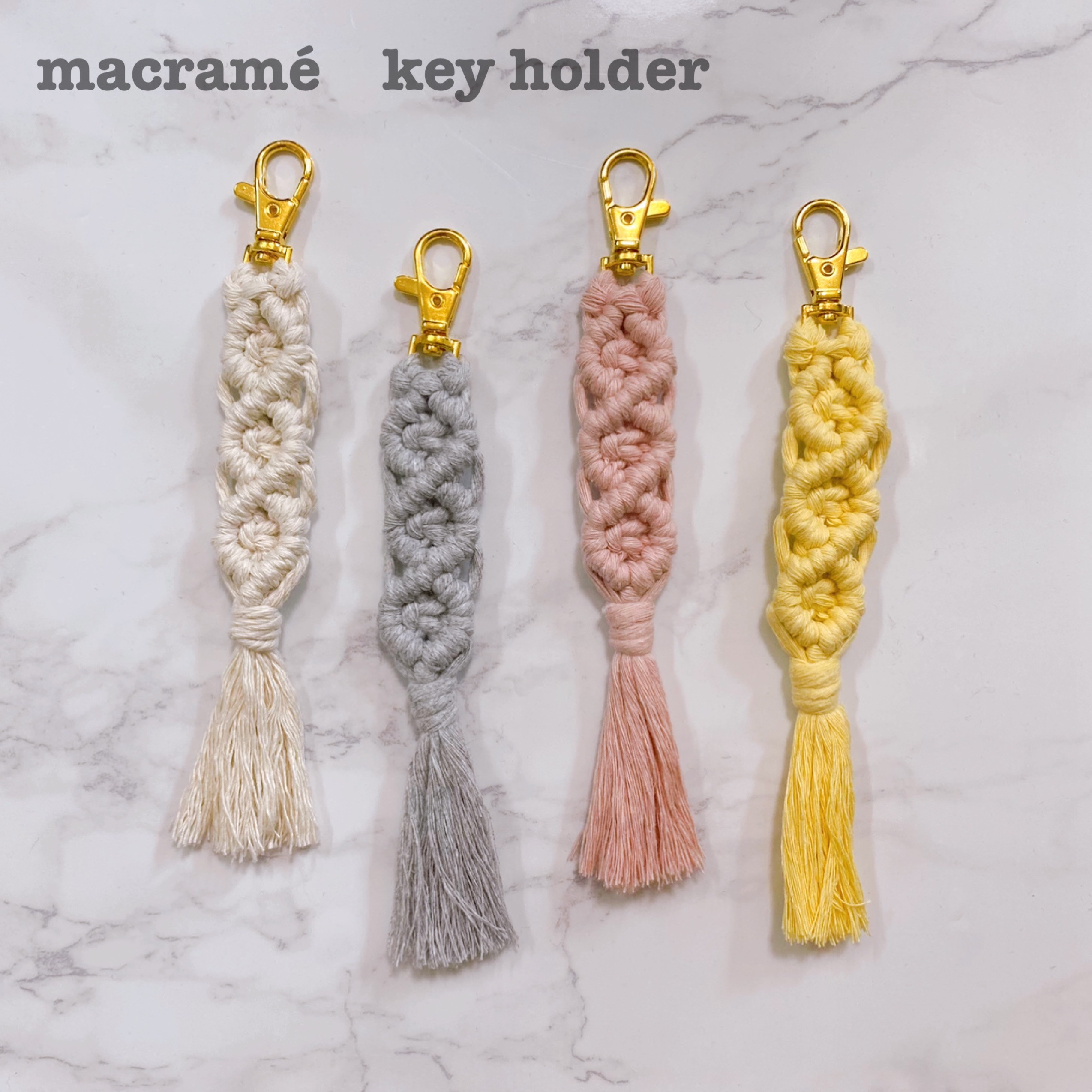 マクラメキーホルダー　男前　ハンドメイド　新品未使用