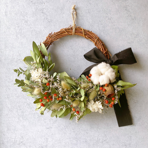 早割】green＆White winter wreath ドライフラワー 今から飾れる