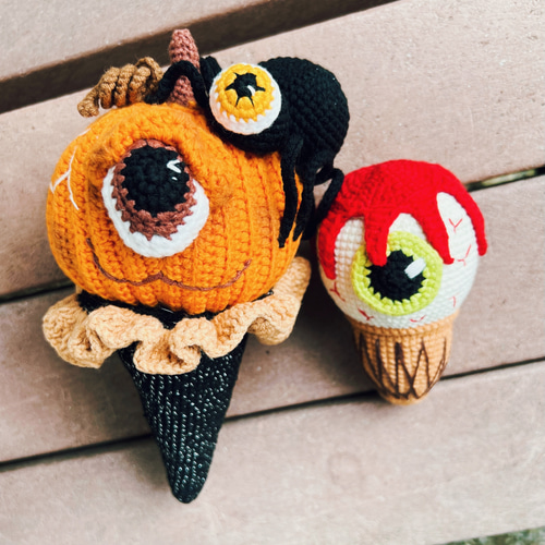 かぼちゃソフトクリーム 編みぐるみ 秋 ハロウィン 飾り かぎ編み 撮影