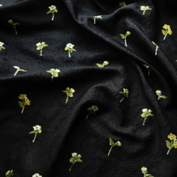 黒地に黄緑小花柄 ジャカード生地 [3011] 4枚目の画像