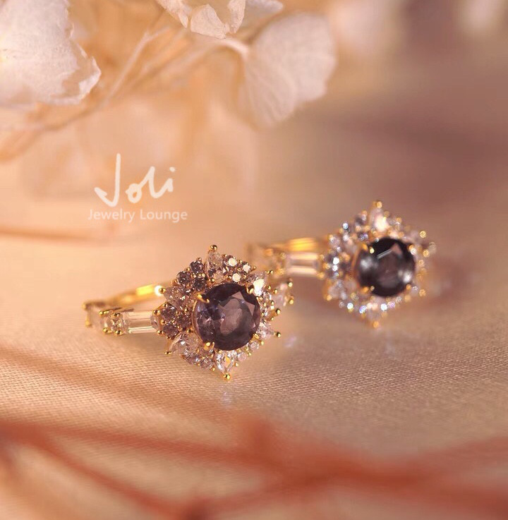 ナチュラル アイオライト 菫青石 花 フラワー レトロ  天然 キラキラ ゴージャス リング スミレ色