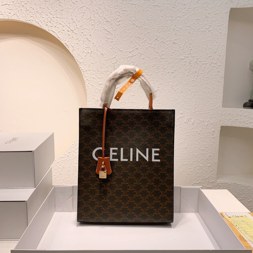 CELINEセリーヌバッグショルダーバッグ新品未使用 ショルダー CELINEセリーヌバッグショルダーバッグ新品未使用 ショルダー
