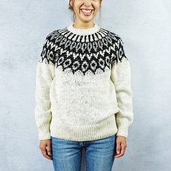 ペルー製 アルパカ ヴィンテージ ニットセーター 両面柄 オフホワイト 厚手 完売】手紡ぎアルパカ・求心柄ニット（N-390005-白）・ペルーニット