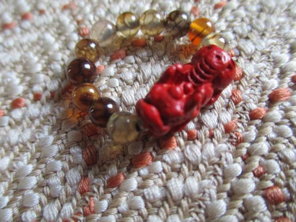 再販無し：シナバー：辰砂のヒキュウ彫り珠と龍紋瑪瑙の指輪 護符リング 5枚目の画像