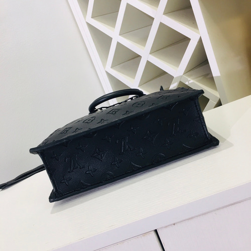 LOUIS VUITTON/ルイヴィトン/モノグラム/ビジネスバッグ LOUIS VUITTON（ルイ・ヴィトン） 【新品未使用】ルイヴィトン
