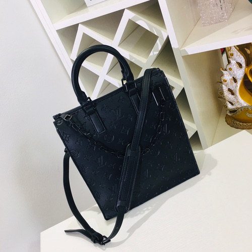 新品 LV Louis Vuittonモノグラムルイヴィトンビジネスバッグ送料込