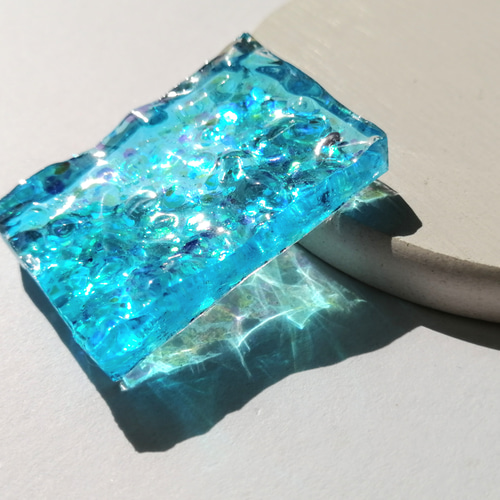蓄光‪☆暗闇で光る海のコロンとかけら‪(アクアブルー)☆再販2 / レジン‬‬