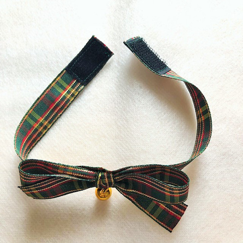 クリスマスチェックのおリボン ペット服・アクセサリー Kokia製作所