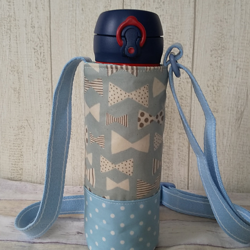 ハンドメイド　オーダー　水筒　カバー　リボン ラミネートの水筒カバー リボン水色 その他入園グッズ shiffon 通販