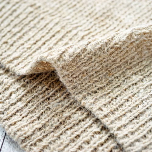 完売】手紡ぎアルパカ・求心柄ニット（N-390005-ベージュ）・ペルー