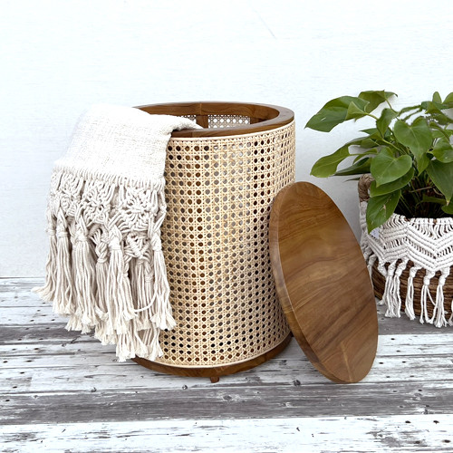 ヴィンテージラタン製サイドテーブル 自然なベージュ 瞬間的お値下げ‼️ヴィンテージラタン製サイドテーブル 自然なベージュ