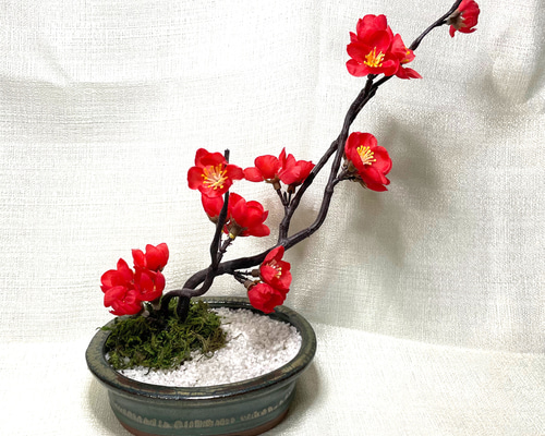 工芸盆栽　梅　ハンドメイド　盆栽　アートフラワー　造花 梅の盆栽風(造花) その他インテリア雑貨 桜咲く 通販 14780058｜Creema