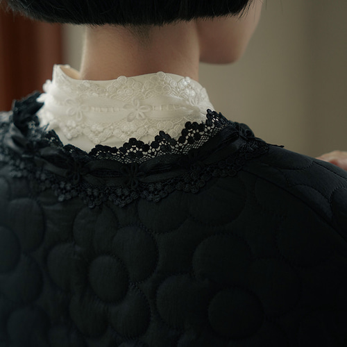 ブラック立体レースキルティング秋冬キルティングジャケットショート