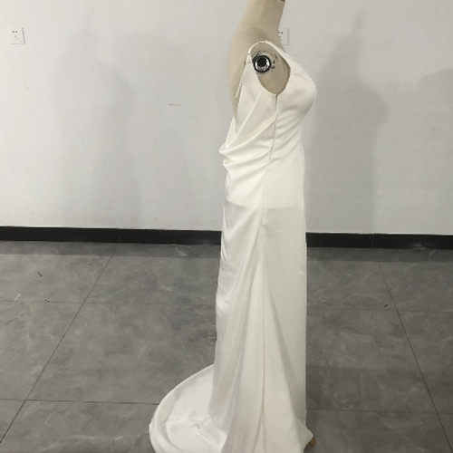 フランス風 ドレス クレープ生地 ワンピース ミニトレーン Vネック  