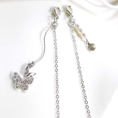 シルバーの蝶が揺れるマスクチェーン&メガネチェーン マスクホルダー