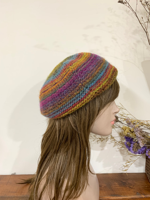 立體貝蕾毛線帽。秋日。純手工。義大利線編織。 第1張的照片