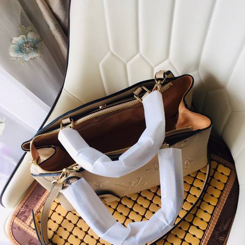 大人の魅力を感じる♪【Louis Vuitton】ショルダーバッグ ルイ・ヴィトン】（LOUIS VUITTON）の人気バッグ｜ショルダー