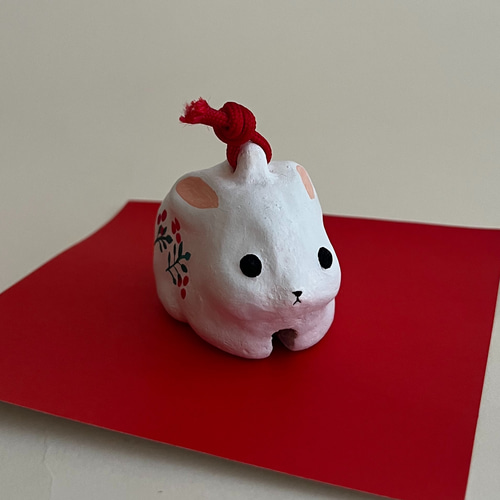 南天うさぎの土鈴 その他置物 ソポノッカ (陶器・陶小物のお店) 通販
