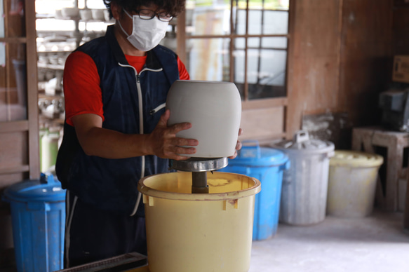 ぬか漬け容器に、お味噌、梅干しの仕込みに【岐阜県多治見産】菱登製陶所さんのつくる、えんける道具店の甕（かめ）4リットル 16枚目の画像