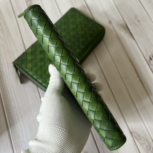 財布 限定商品 大人っぽい 今年緑/グリーン系人気色 希少