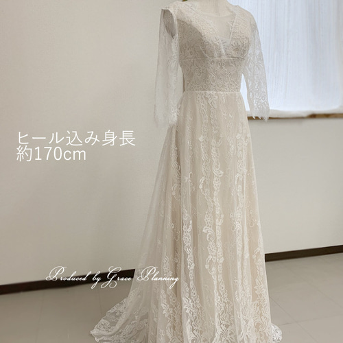 再入荷 ウェディングドレス Vネック ベージュ 七分袖 結婚式花嫁