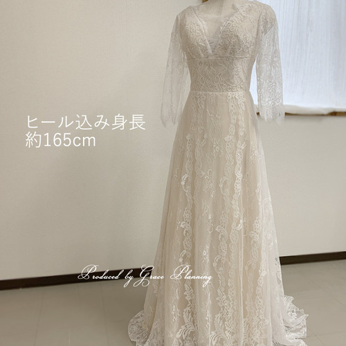 再入荷 ウェディングドレス Vネック ベージュ 七分袖 結婚式花嫁