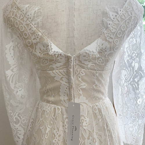 再入荷 ウェディングドレス Vネック ベージュ 七分袖 結婚式花嫁