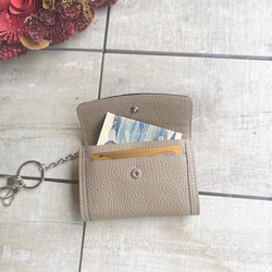 本革イタリーカーフのコンパクト財布＆キーケース　グレージュ 5枚目の画像