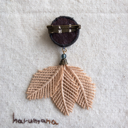 swaying leaves刺繍ブローチ 3枚目の画像