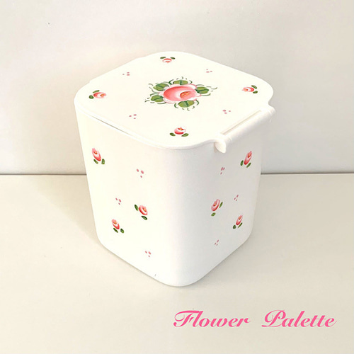 トールペイント作品…専用ページです Creema限定 フタつき小物入れ (白) トールペイント フリー