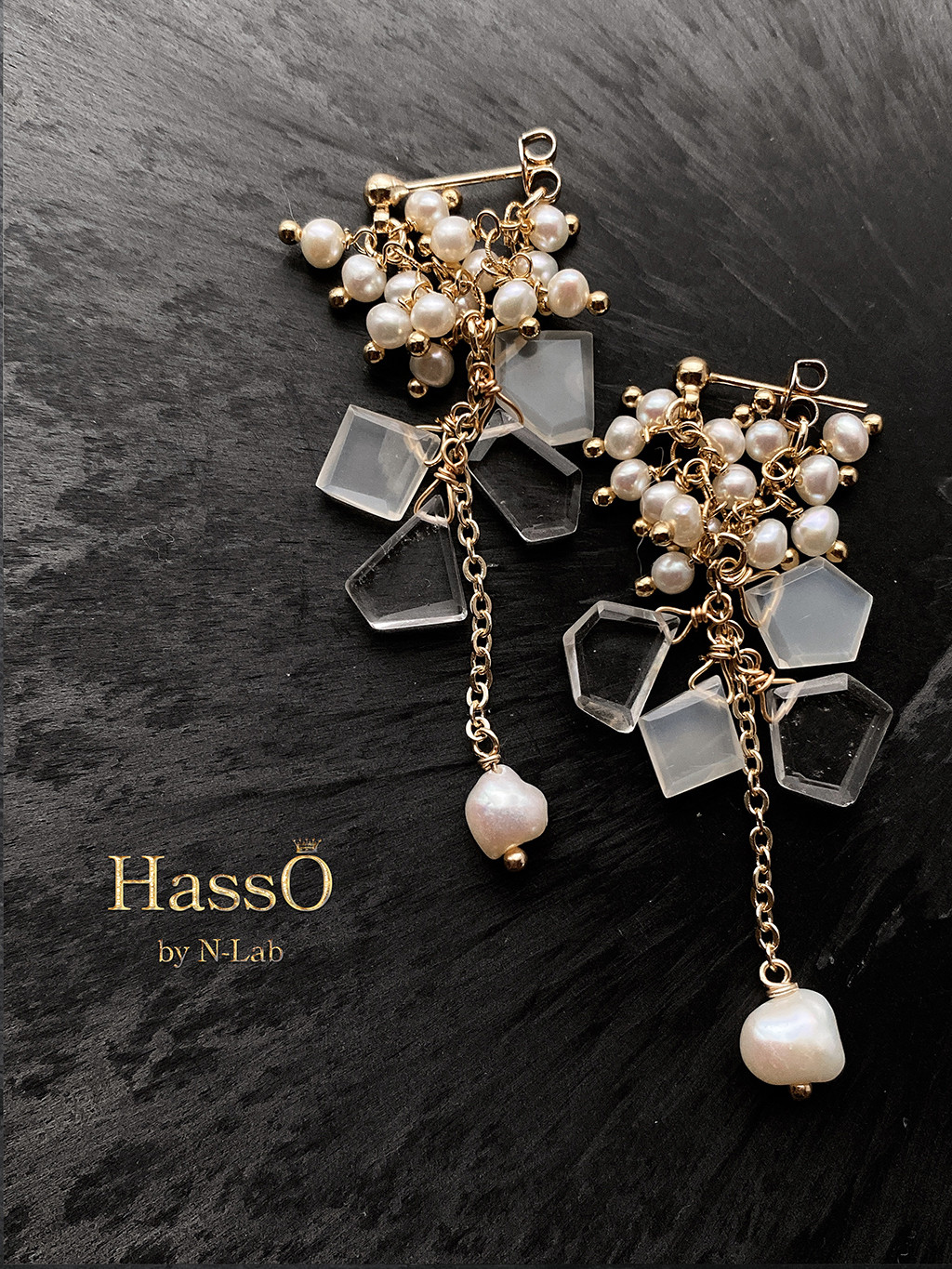 *天然石 14kgf* クリアな輝き ロングピアス イヤリング *クリスタル ムーンストーン 淡水パール*