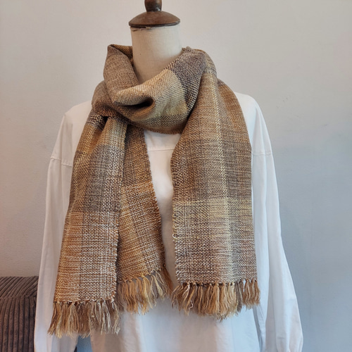 手織り ウールとシルクのやさしいマフラー 作品2219 マフラー 糸の  