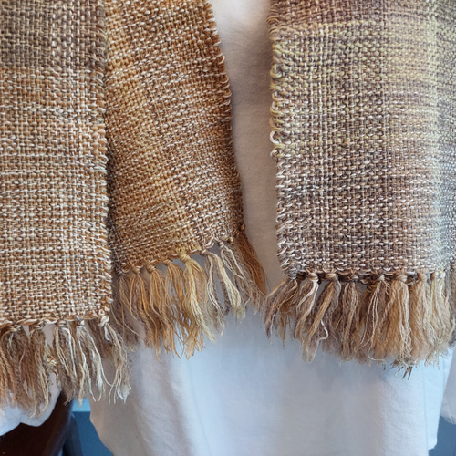 手織り ウールとシルクのやさしいマフラー 作品2219 マフラー 糸の  