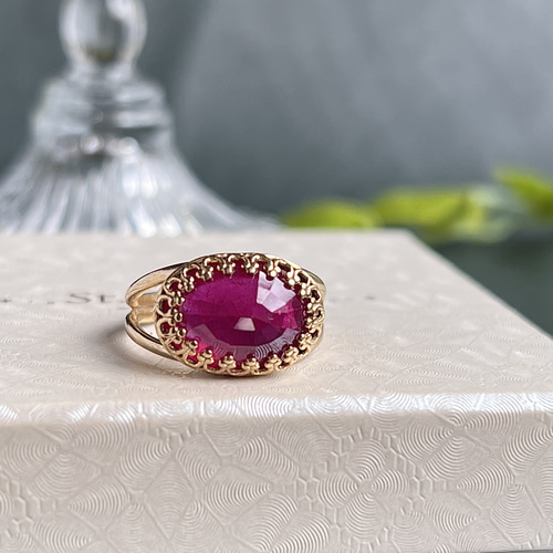 真鍮☆大粒☆宝石質ルビーAAA☆12〜18号フリーサイズ☆13.5×10mm