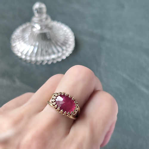 真鍮☆大粒☆宝石質ルビーAAA☆12〜18号フリーサイズ☆13.5×10mm