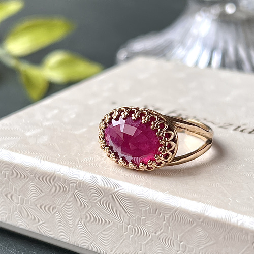 真鍮☆大粒☆宝石質ルビーAAA☆12〜18号フリーサイズ☆13.5×10mm