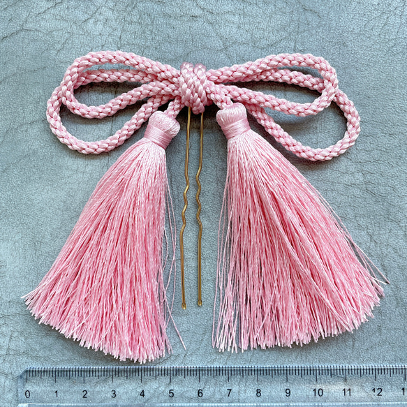 《White＆Purple：Pink ribbon》大きめサイズ✳︎七五三・卒業式髪飾り✳︎ショートやボブヘアにも✳︎ 8枚目の画像