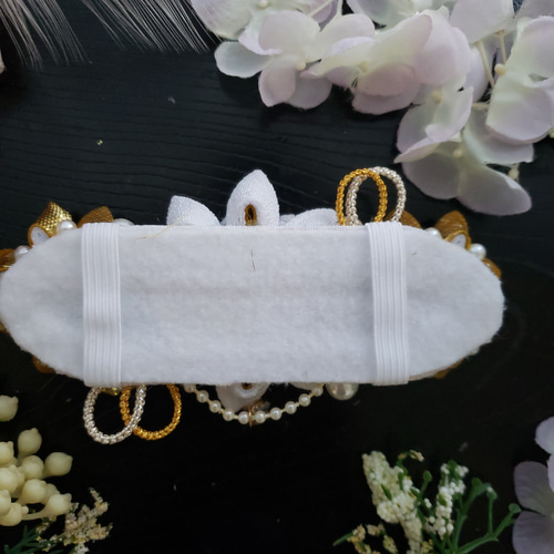 再販受付つまみ細工 帯留め帯飾り白色金