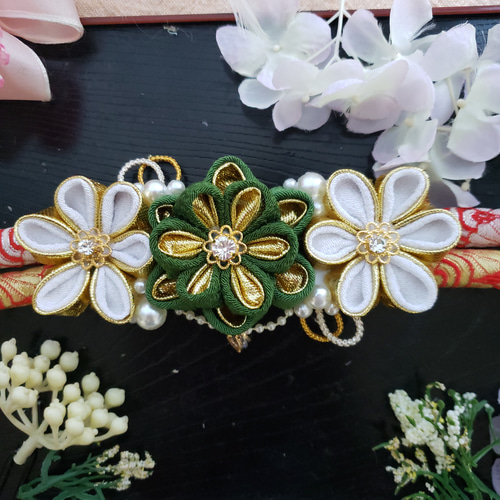 つまみ細工　帯留め　帯飾り　七五三　成人式　花魁　着物　振り袖　金　パール つまみ細工 帯留め 帯飾り 七五三 成人式 花魁 着物 振り袖 金