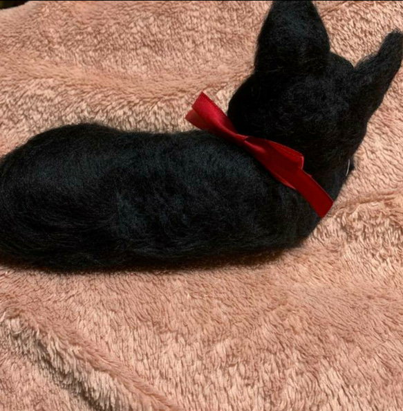 〔注文製作〕羊毛フェルトハンドメイド黒猫ちゃん 3枚目の画像