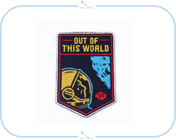 ES59 アップリケ 刺繍 アイロン ワッペン out of this world 宇宙 スペース 宇宙飛行士 デザイン 1枚目の画像