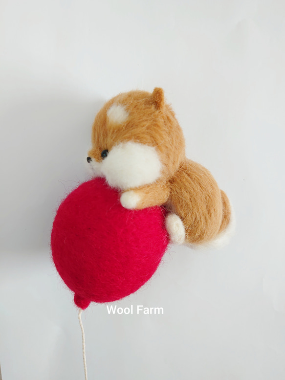 空んぽ柴犬モビール(風船)②　～Wool Farm～　羊毛フェルト 2枚目の画像